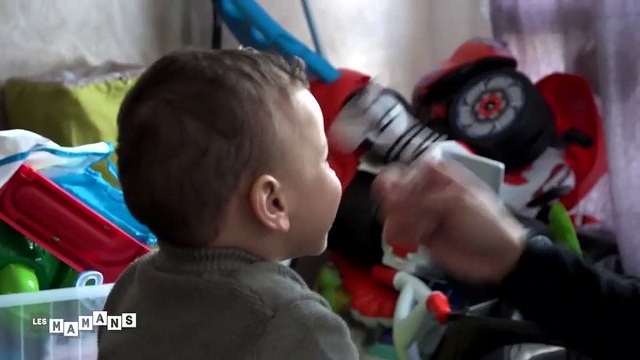 EXCLU AVANT-PREMIERE: Découvrez le portrait de Samah, la nouvelle maman de la série documentaire Les Mamans - VIDEO