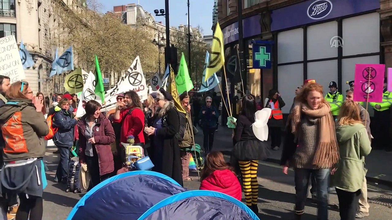 İngiltere'de çevreci eylem (2) - LONDRA