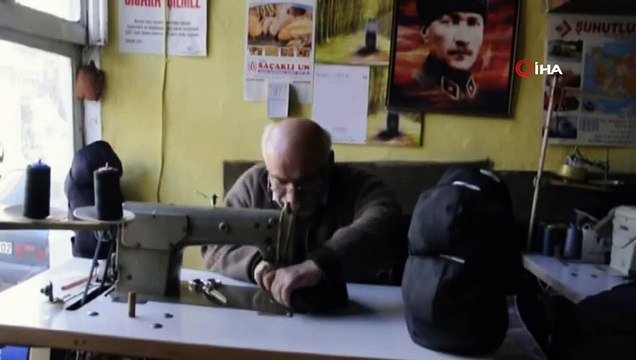 Unutulmaya Yüz Tutmuş Şapkacılık Mesleğini 55 Yıldır Sürdürüyor