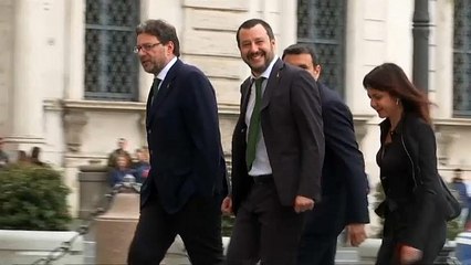 Migrantenschiffe: Ermittlungen gegen Italiens Innenminister