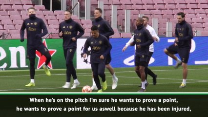 Sanchez 'wants to prove a point' against Barcelona - Solskjaer