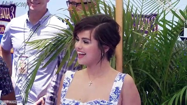 Justin Bieber FANBOYS Over Billie Ellish As Selena Gomez Makes SURPRISE Appearance At Coachella!