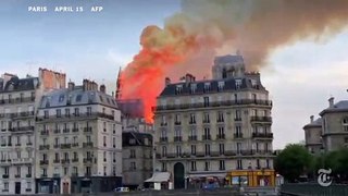 Vụ cháy nhà thờ đức bà tại paris - The New York Times-The Notre Dame Cathedral   파리 노 틀 담 교회의 불