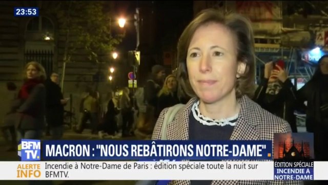 On n'arrive pas à réaliser, pour moi c'est la fin d'une époque , témoigne cette Parisienne face à l'incendie de Notre-Dame de Paris