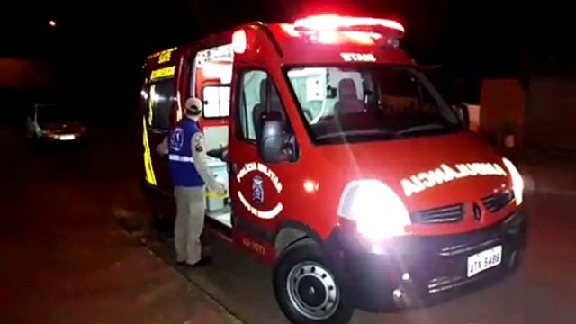 Idoso fica ferido ao sofrer queda no XIV de Novembro