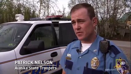 Alaska State Troopers S02E06   Armed and Dangerous