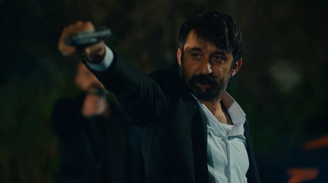 Çukur 2.Sezon 28.Bölüm Çocuğu Bırak Beni Al