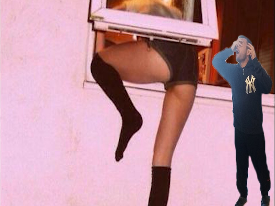 10 photos de filles prises dans des positions improbables