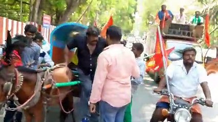 ஜட்கா ஓட்டி திண்டுக்கல்லை மிரள வைத்த மன்சூர் அலிகான்!-வீடியோ