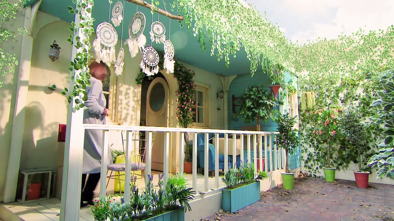 Love Divina | Irene Solo Quiere Ayudar A Divina