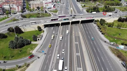 E-5’te boş kalan yollar havadan görüntülendi