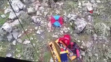 Yamaç paraşütü kazasında hayatlarını kaybeden 2 kişinin cenazeleri böyle alındı