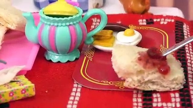 Routine Du Matin ! Elsa et Anna, les tout - petits- Un est Endormie - petit-Déjeuner - Cuisine