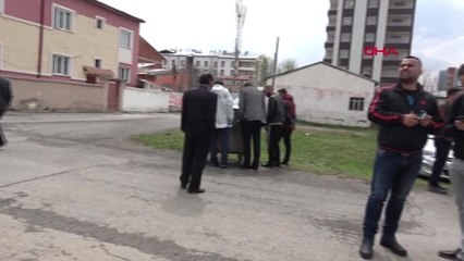 Sivas'ta Şüpheli Paket Polisi Alarma Geçirdi