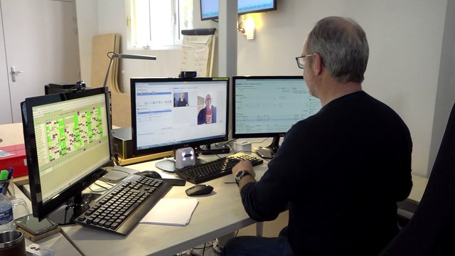 Reportage - 114, le numéro d'appel d'urgence pour les sourds et malentendants