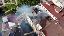 Esenyurt'ta 5 katlı binanın çatısında çıkan yangın havadan görüntülendi
