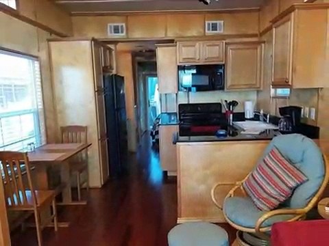 Boating Vacations in Florida | Houseboat Vacation Rentals Florida