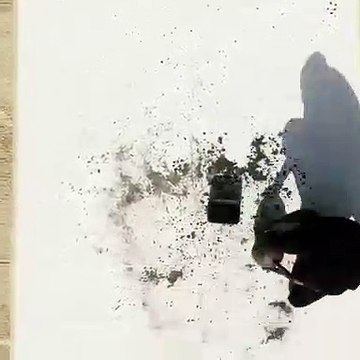 Il peint un portrait de LeBron James en dribblant