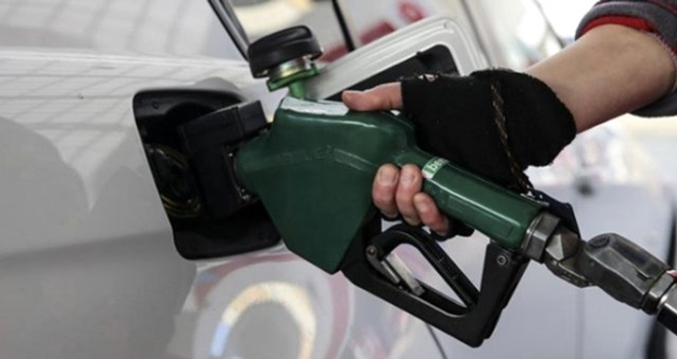 Bu Geceden İtibaren Geçerli Olmak Üzere Otogaza Zam Geldi