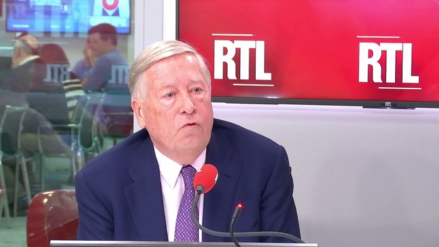 Notre-Dame est le grand témoin de l'Histoire de France dit Alain Duhamel sur RTL