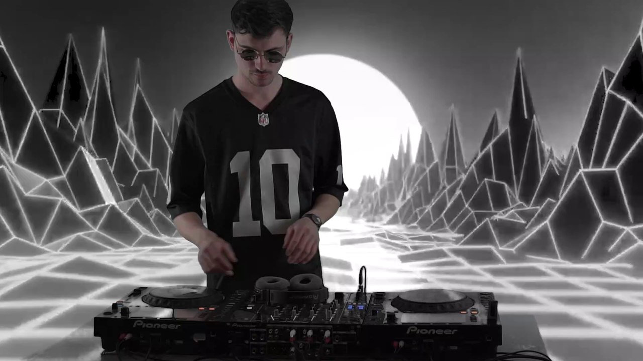 KRYZUS set Live