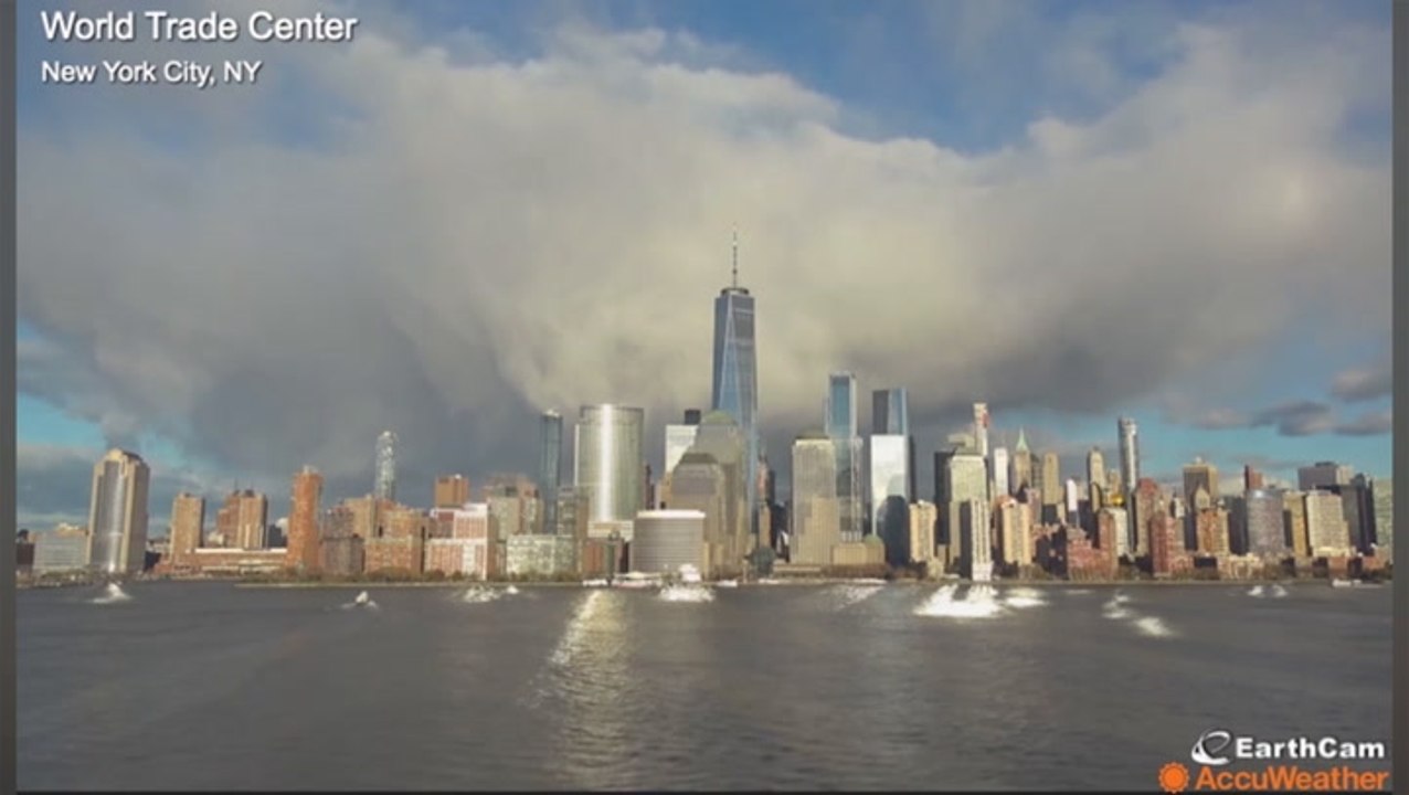 Timelapse captures magnificent rainbow and clouds over New York City