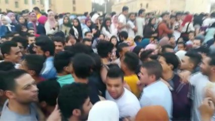 زحام وإغماءات في حفل محمد حماقي بجامعة القاهرة