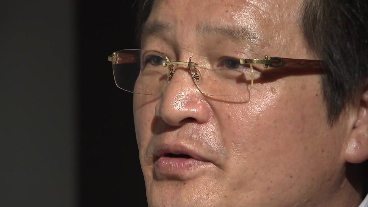 '김학의 사건' 건설업자 윤중천 양재동서 체포...사기 등 혐의 / YTN
