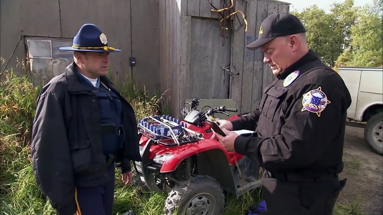 Alaska State Troopers S04E16   Trooper Stalker