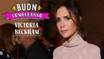 Victoria Beckham compie gli anni (e dà lezioni di stile)