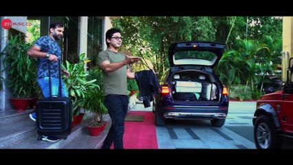 Issi Ko Pyaar Kehte Hai - Official Music Video | Shaan Featuring Sunita Kaushik