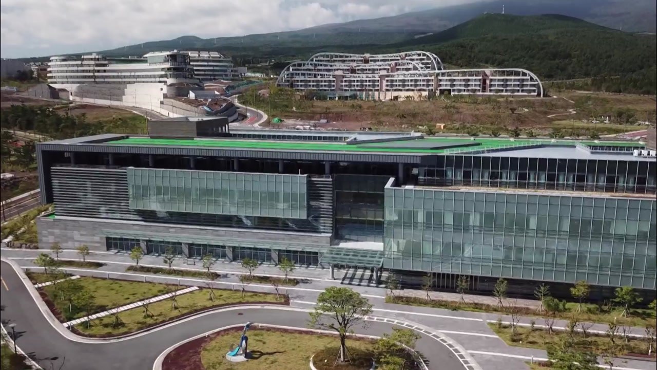 제주도, 국내 첫 영리병원 개설 허가 취소 / YTN