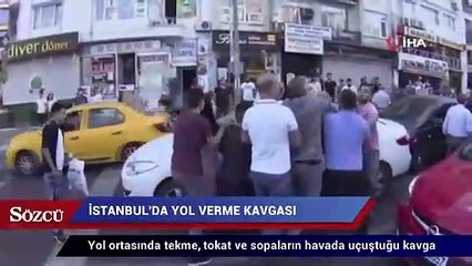 Descargar video: İstanbul’un göbeğinde aile boyu tekme, tokat ve sopalı kavga kamerada