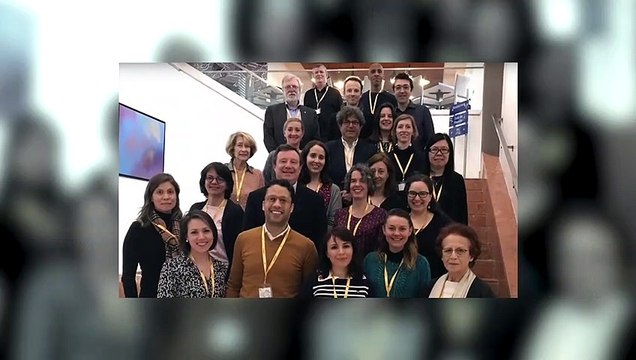 Care for carers Aider une personne âgée : un rôle à part entière. Conseils et soutien