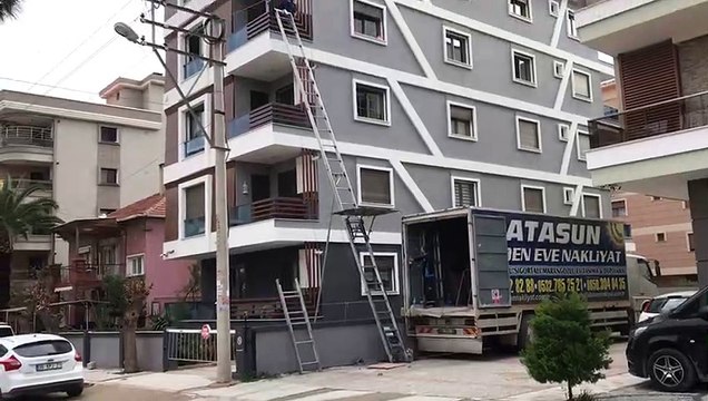 İzmir Asansörlü Ev Taşıma Atasun Nakliyat Garantisiyle Hizmetinizde