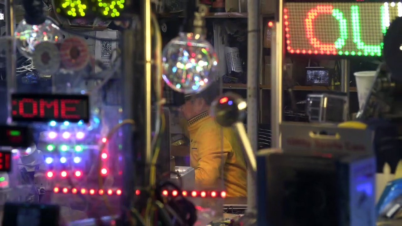 Spanner-Videos aus der Umkleide: Mini-Kameras sorgen für Ärger