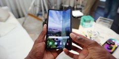 Samsung Galaxy Fold Impressions! release date is April 26 2019