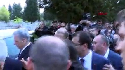 Ekrem İmamoğlu'yla Binali Yıldırım tokalaştı