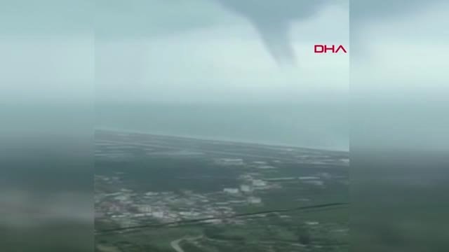 Hatay'da Hortum Paniğe Neden Oldu