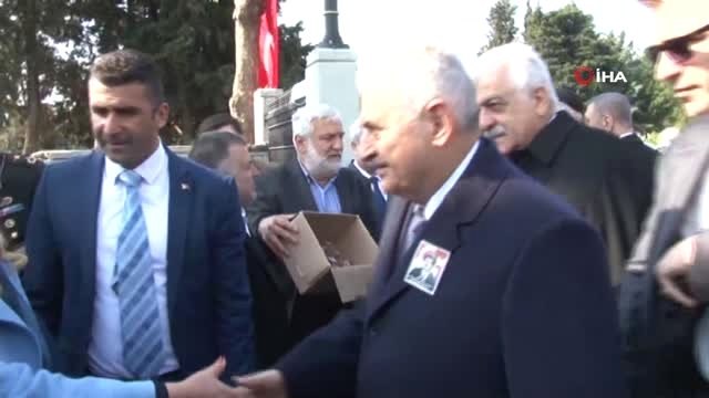 Bakan Pakdemirli, 8. Cumhurbaşkanı Turgut Özal İçin Düzenlenen Anma Törenine Katıldı