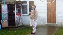 Haji Mohammed Azram Sahib inspects the pigeon loft. حاجی محمد ازرم صاحب کبوتروں کی گھمبیل کا معائینہ کار رہے ہیں