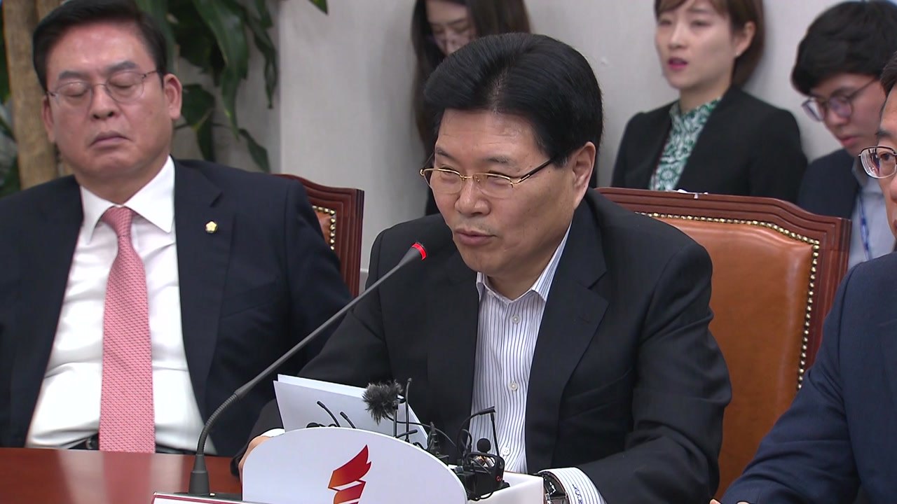 한국당 홍문종 "세월호 발언, 우리 식구 보호해야...방패막이 돼달라" / YTN