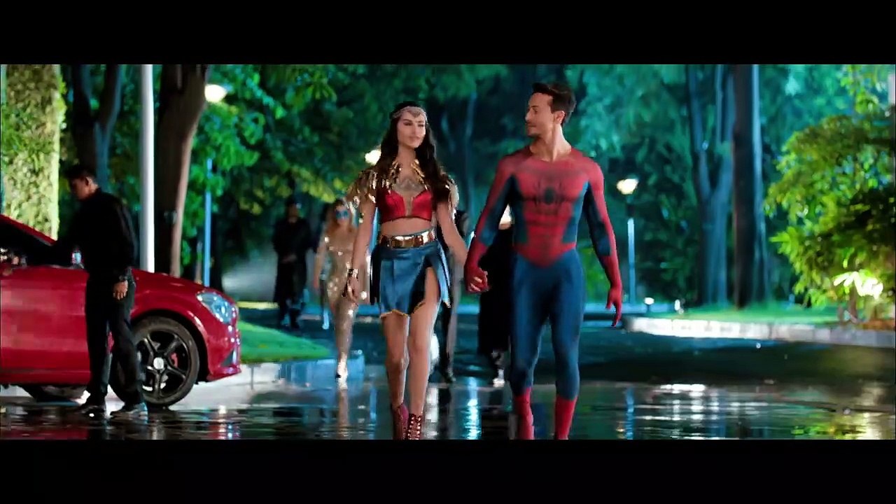 Student Of The Year 2 - Trailer - Tiger Shroff - Tara - Ananya - Punit Malhotra
