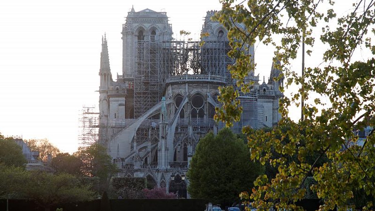 Das sind die mutigen Feuerwehrleute, die den Brand der Notre-Dame in Paris gelöscht haben