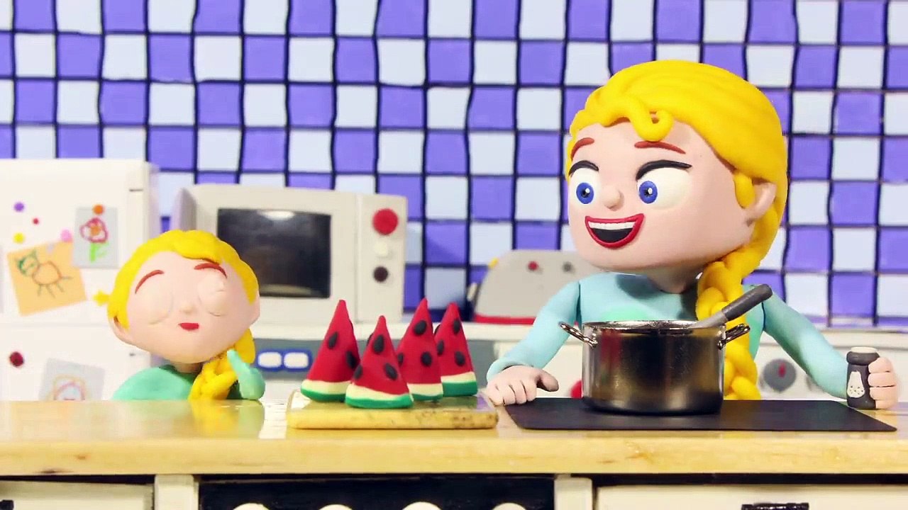 SUPERHERO BABIES BUILD BEDS WITH LEGO ❤ SUPERHERO BABIES PLAY DOH CARTOONS FOR KIDS