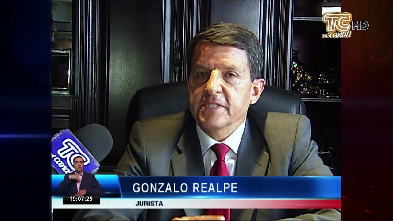 Patiño interpone acción de protección