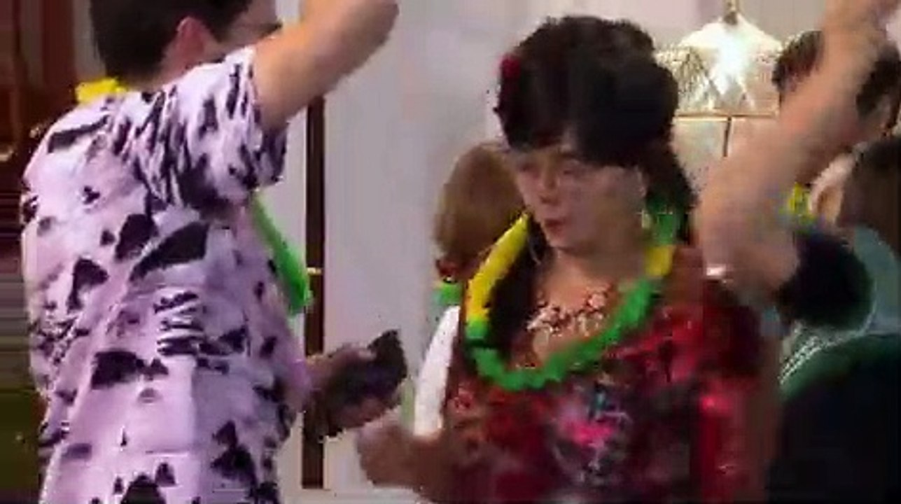 87 La Reina de Franklin_clip1