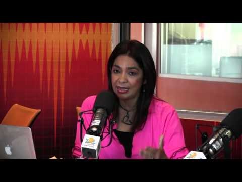 Maria Elena Nuñez comenta abogada Laura Acosta y Padre Manuel Ruiz 11-1215