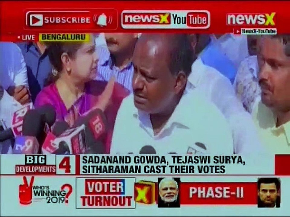 Lok Sabha Election 2019 Phase 2 Voting: HD Kumaraswamy Casts his Vote from Bengaluru