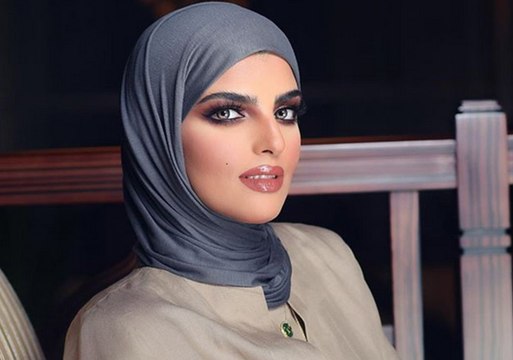 فيديو مزحة سارة الودعاني مع والدها تقلب مواقع التواصل